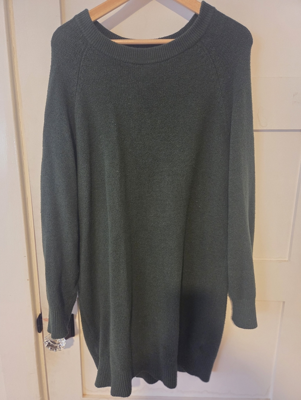 Women’s Crewneck Dark Green Knit Sweater